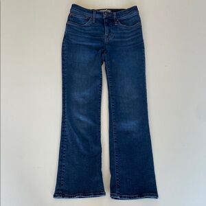 Madewell Mid-Rise Kick Out Jeans